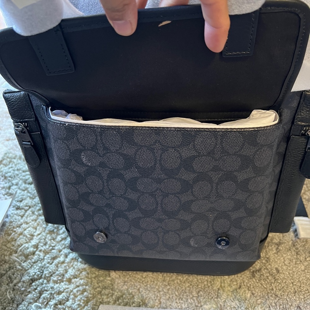 Coach White Travel Luggage - Picture 7 of 9